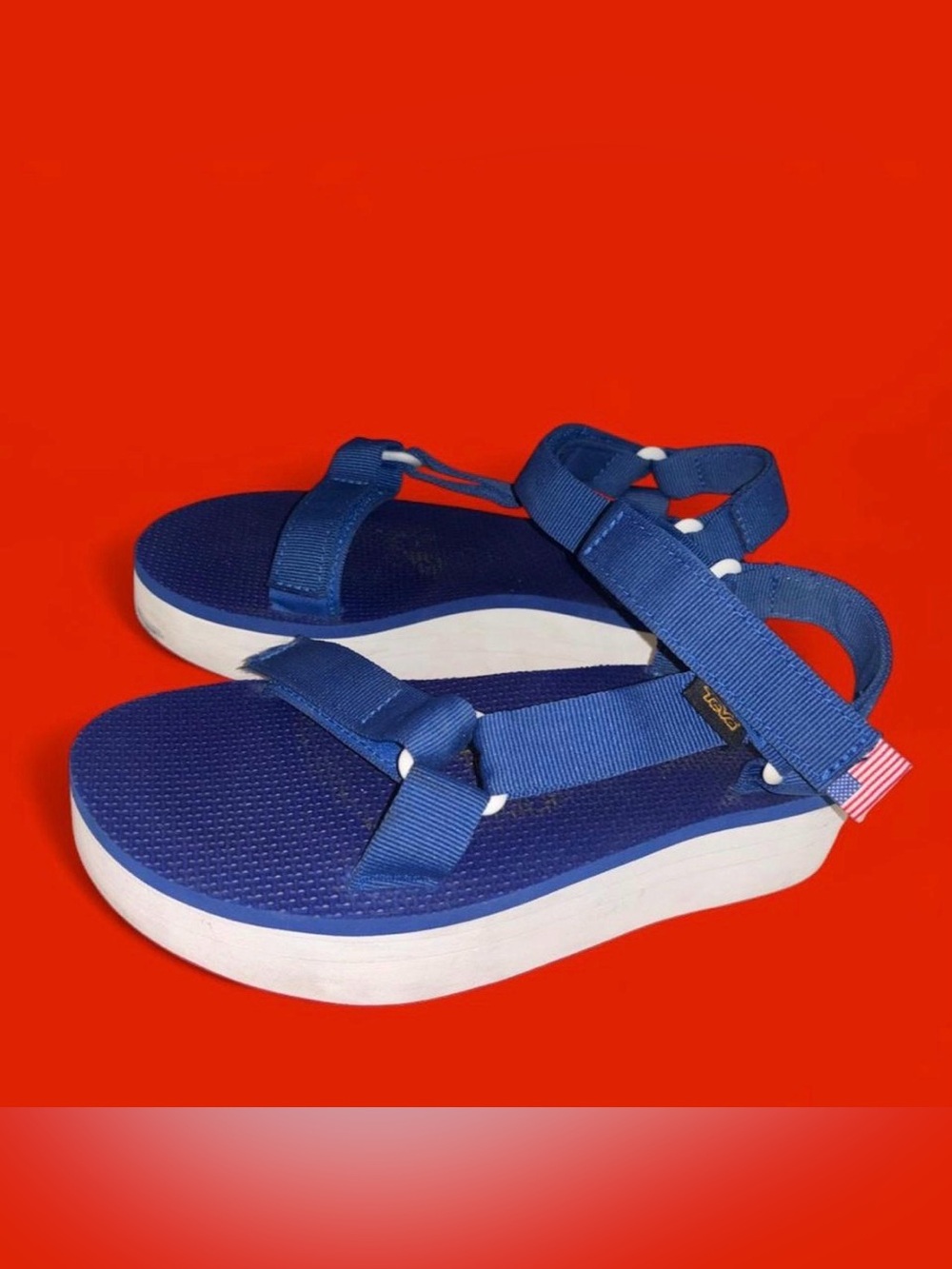 Teva Women’s Size 8 Blue & White Adjustable Velcro Strap Platform Sandals